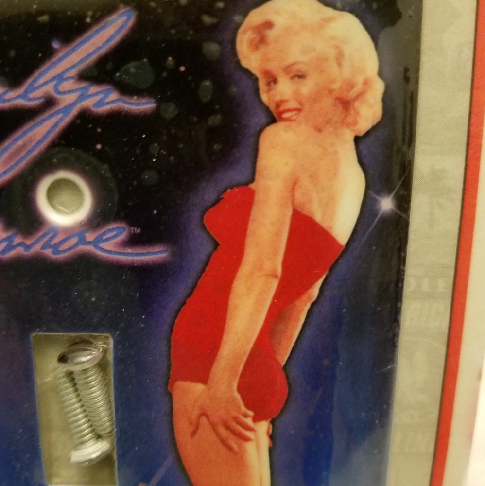 Marilyn Monroe Wallplate